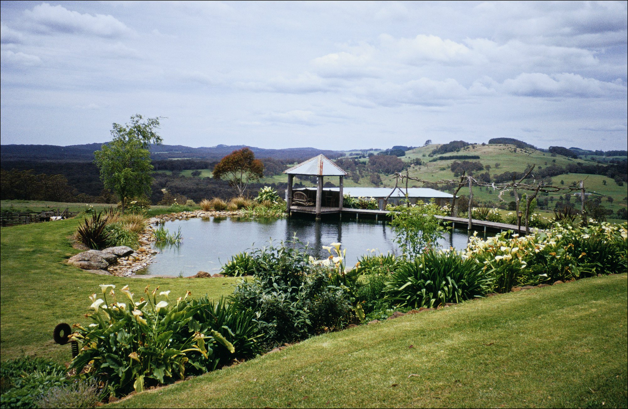 Acreage property with lake and pavilion by Nicholas Bray Landscapes